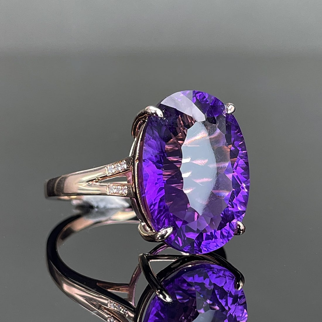 14k Gold 12.24 Ctw Natural Amethyst & Diamond Ring - 3