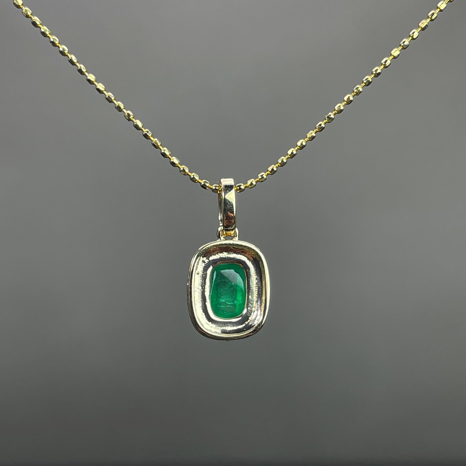 14k Gold 0.84 Ctw Natural Emerald & Diamond Pendant( Without Chain ) - 4