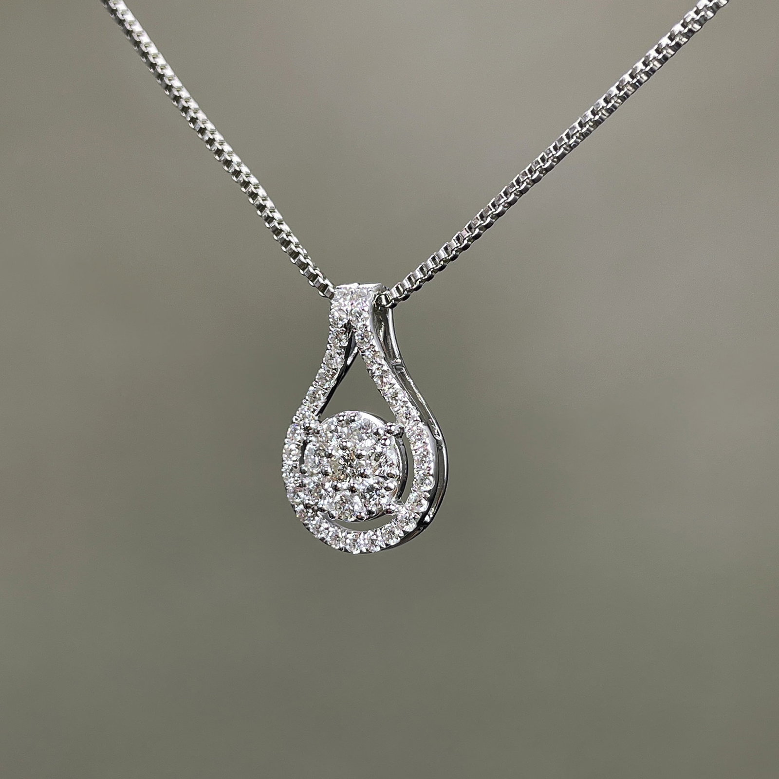 14k Gold 0.52 Ct Natural H Diamond Pendant( Without Chain ) - 2