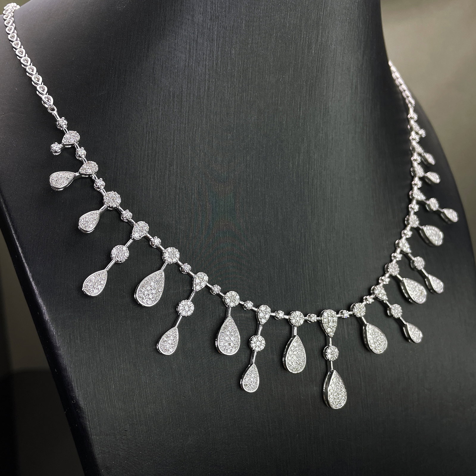 14k Gold 2.72 Ct Natural H Diamond Necklace - 3