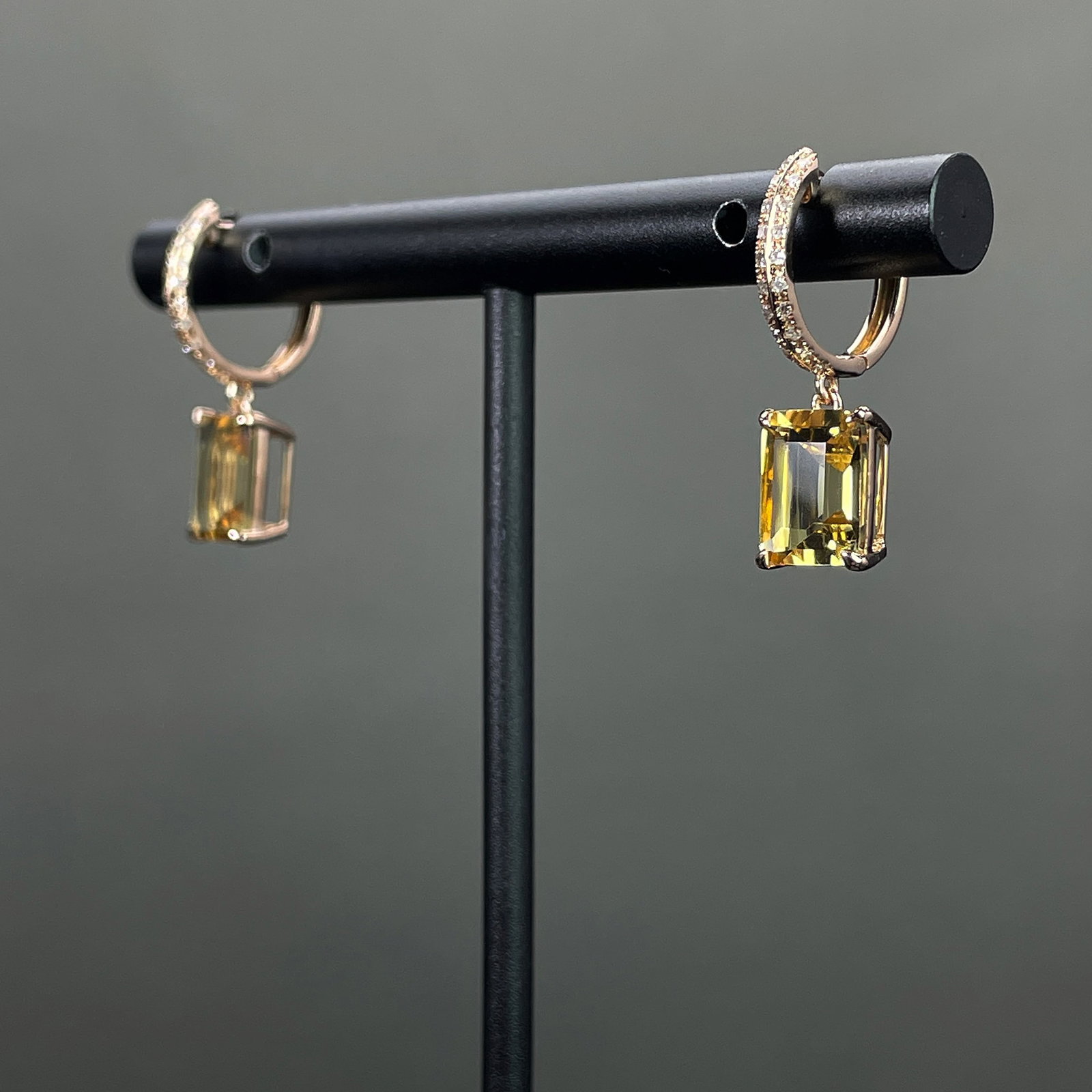 14k Gold 2.6 Ct Natural Citrine & Diamond Earrings - 2