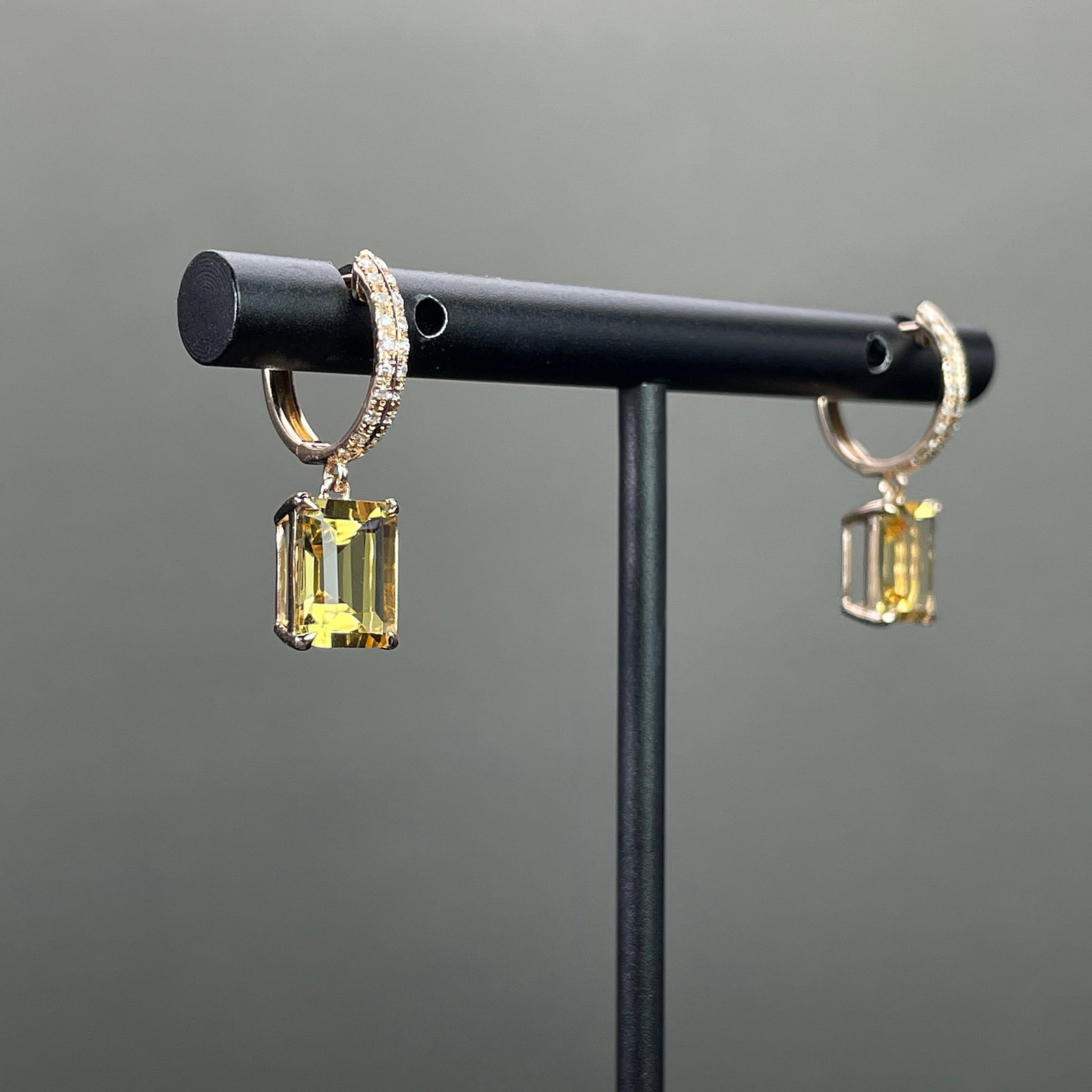 14k Gold 2.6 Ct Natural Citrine & Diamond Earrings - 3