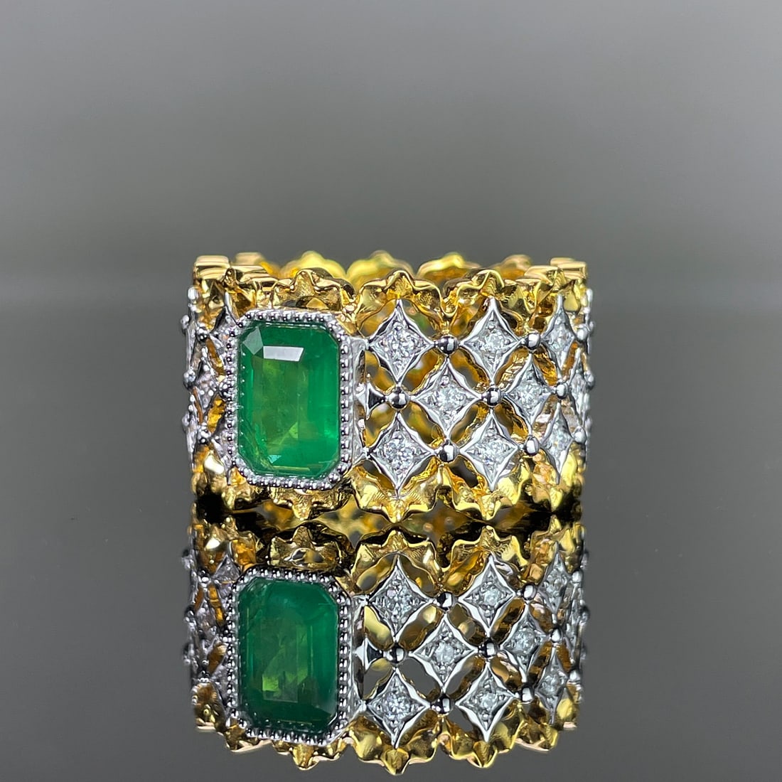 14k Gold 1.24 Ctw Natural Emerald & Diamond Ring - 2