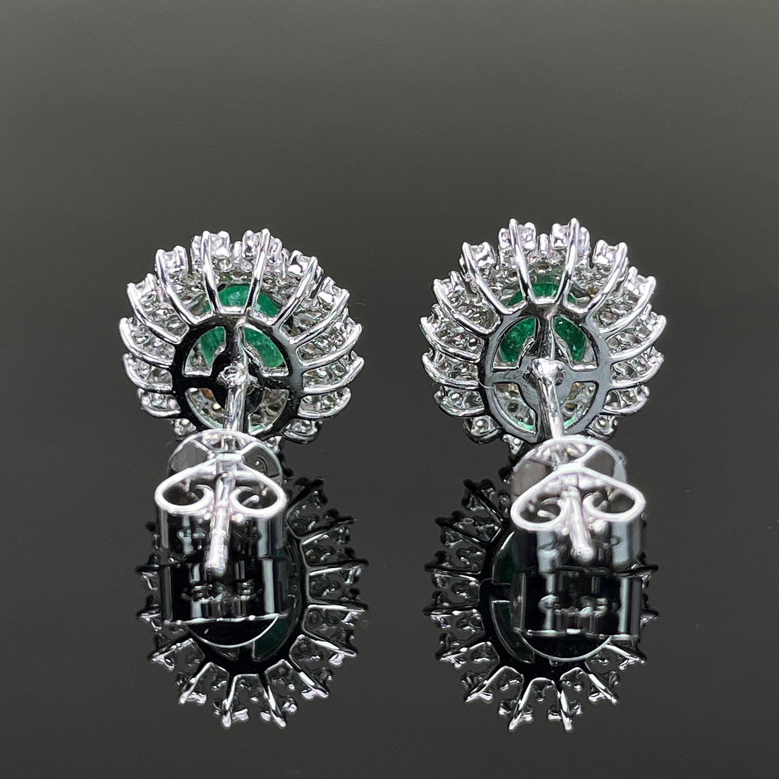 14k Gold 1.62 Ctw Natural Emerald & Diamond Earrings - 4