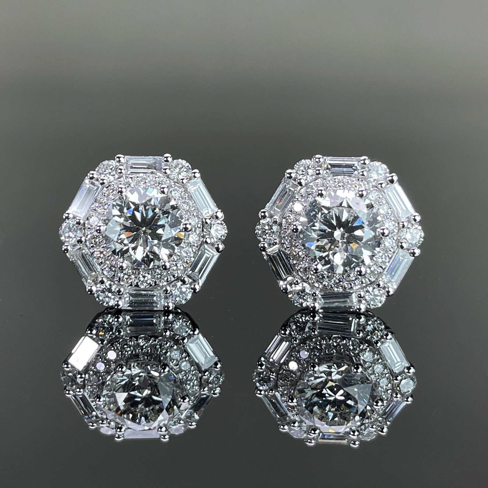 14k Gold 2.22 Ctw Natural H Diamond Earrings (1 of 5)
