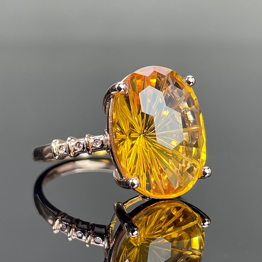 14k Gold 6.52 Ctw Natural Citrine & Diamond Ring - 3