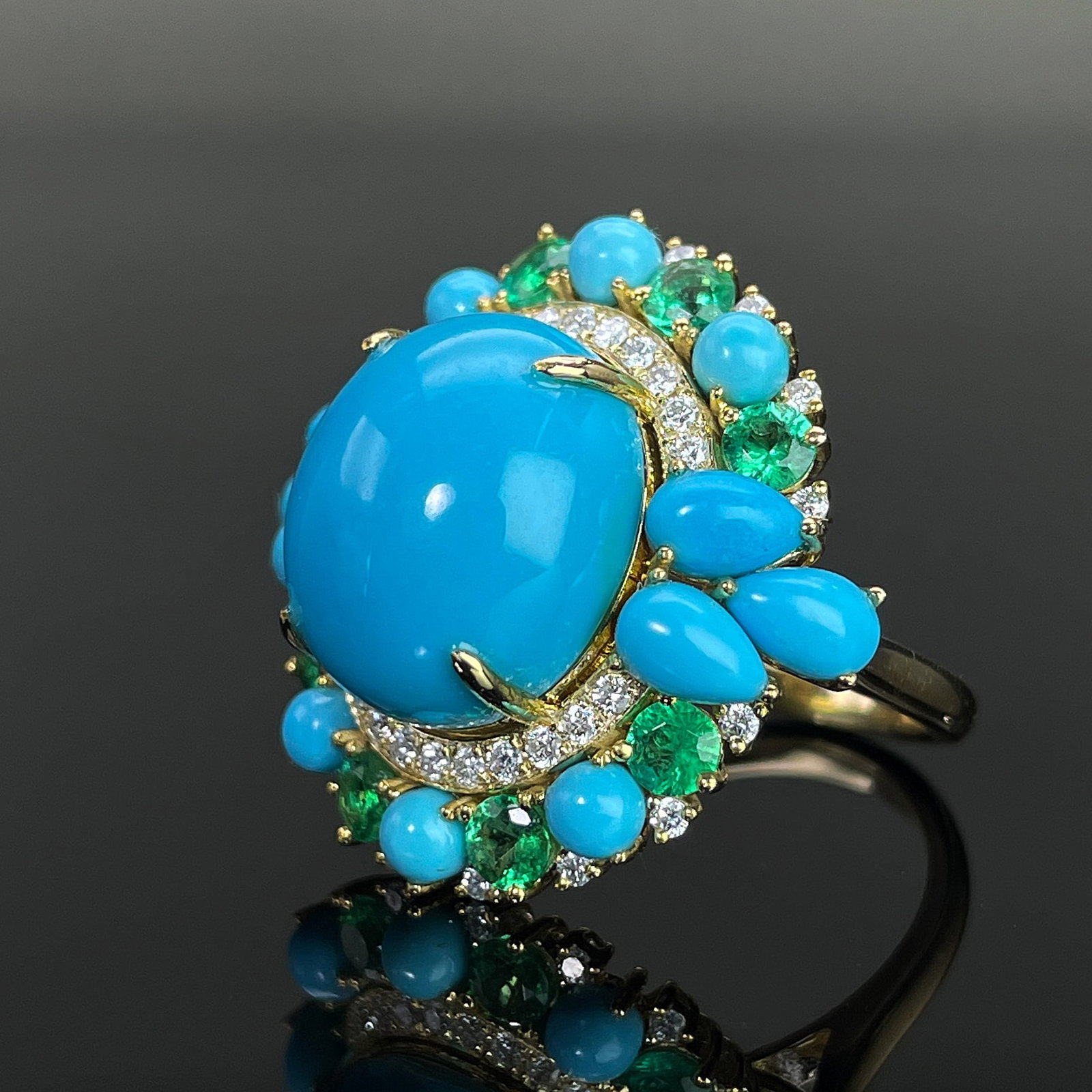 14k Gold 8.6 Ctw Natural Blue Turquoise & Diamond Ring - 2