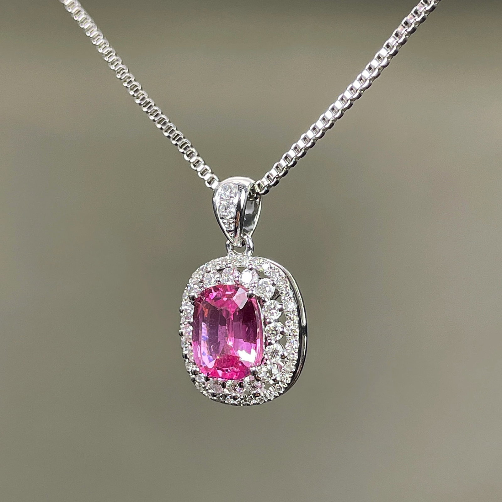 14k Gold 1.5 Ctw Natural Padparadscha Sapphire & Diamond Pendant( Without Chain ) - 2