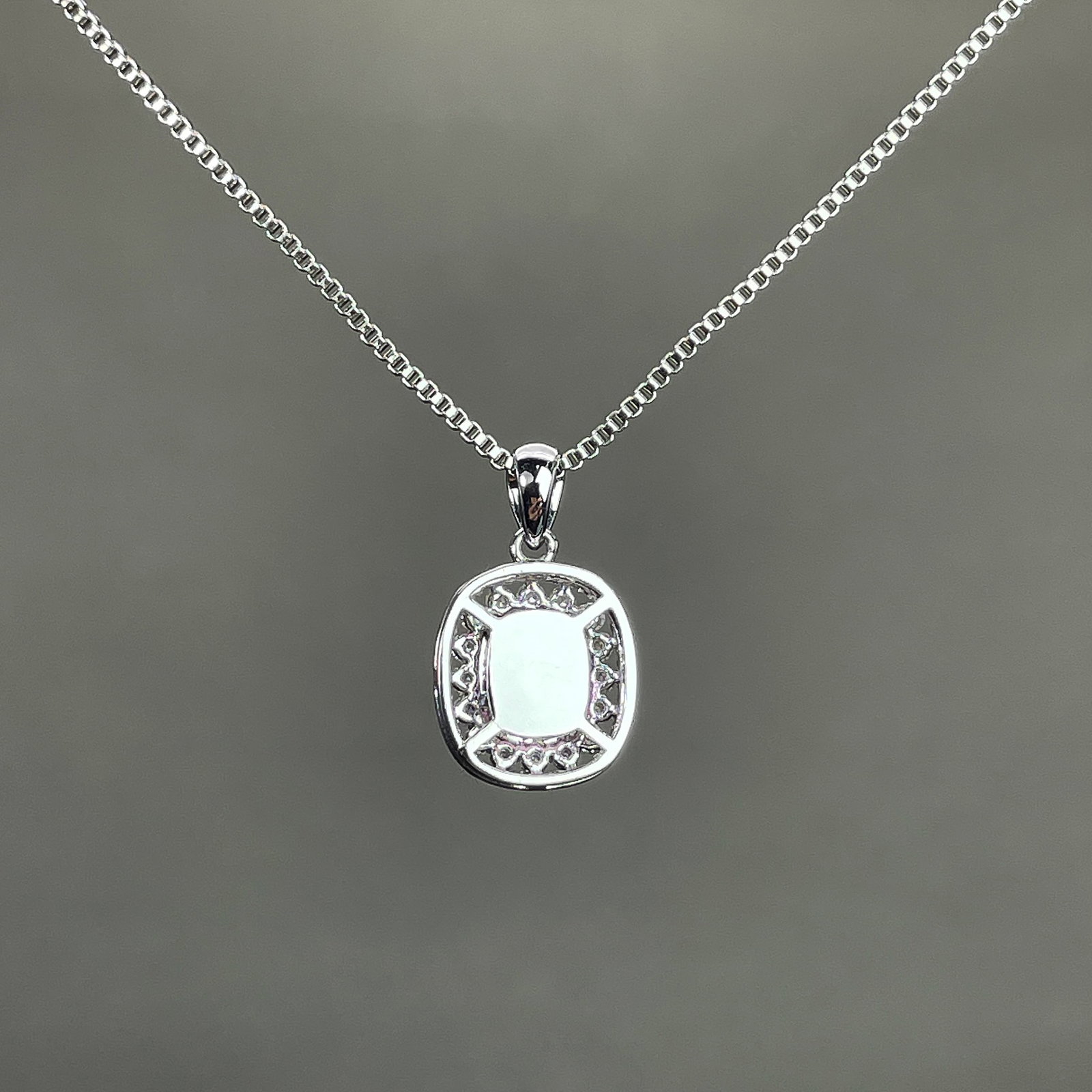 14k Gold 1.5 Ctw Natural Padparadscha Sapphire & Diamond Pendant( Without Chain ) - 4