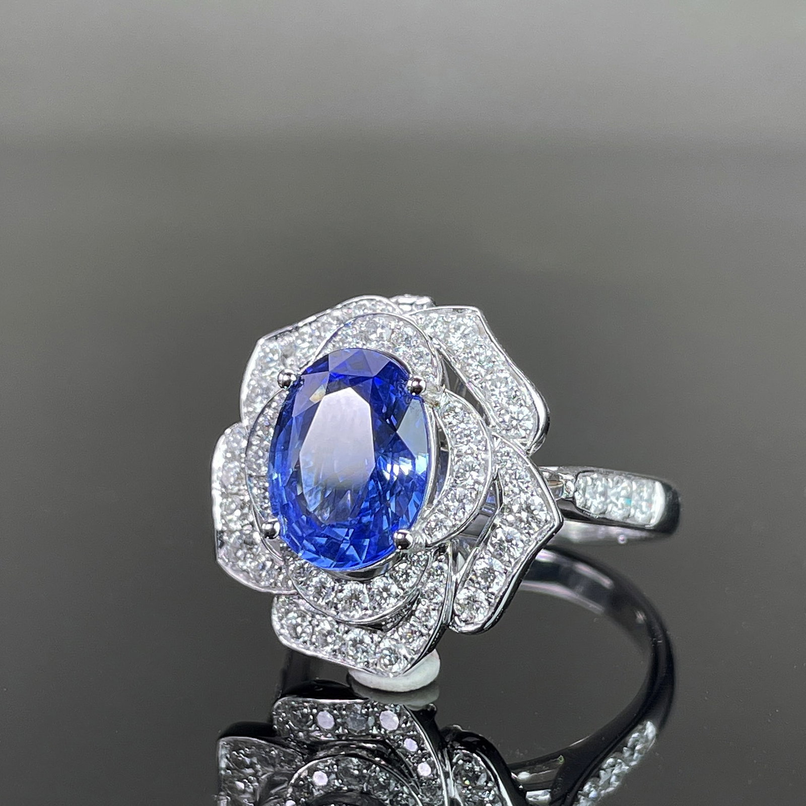 14k Gold 4.2 Ctw Natural Sapphire & Diamond & Flowers Ring/pendant( Without Chain ) - 2