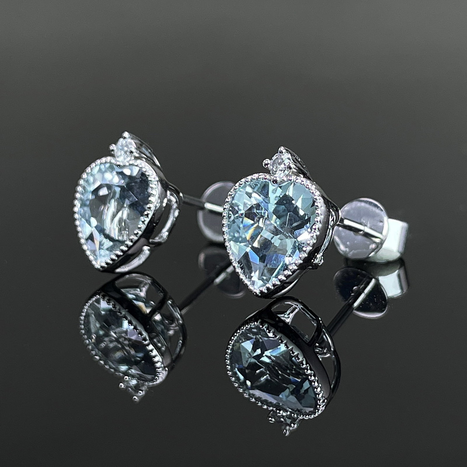 14k Gold 2.88 Ct Natural Aquamarine & Diamond Earrings - 2