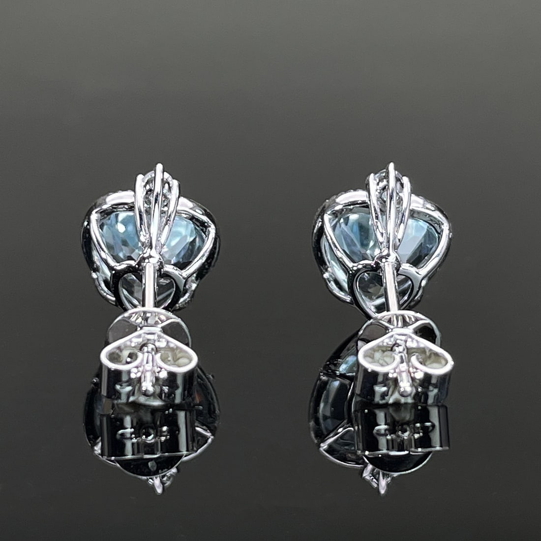 14k Gold 2.88 Ct Natural Aquamarine & Diamond Earrings - 4