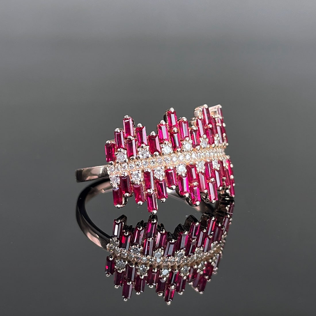 14k Gold 1.56 Ctw Natural Ruby & Diamond Ring - 3