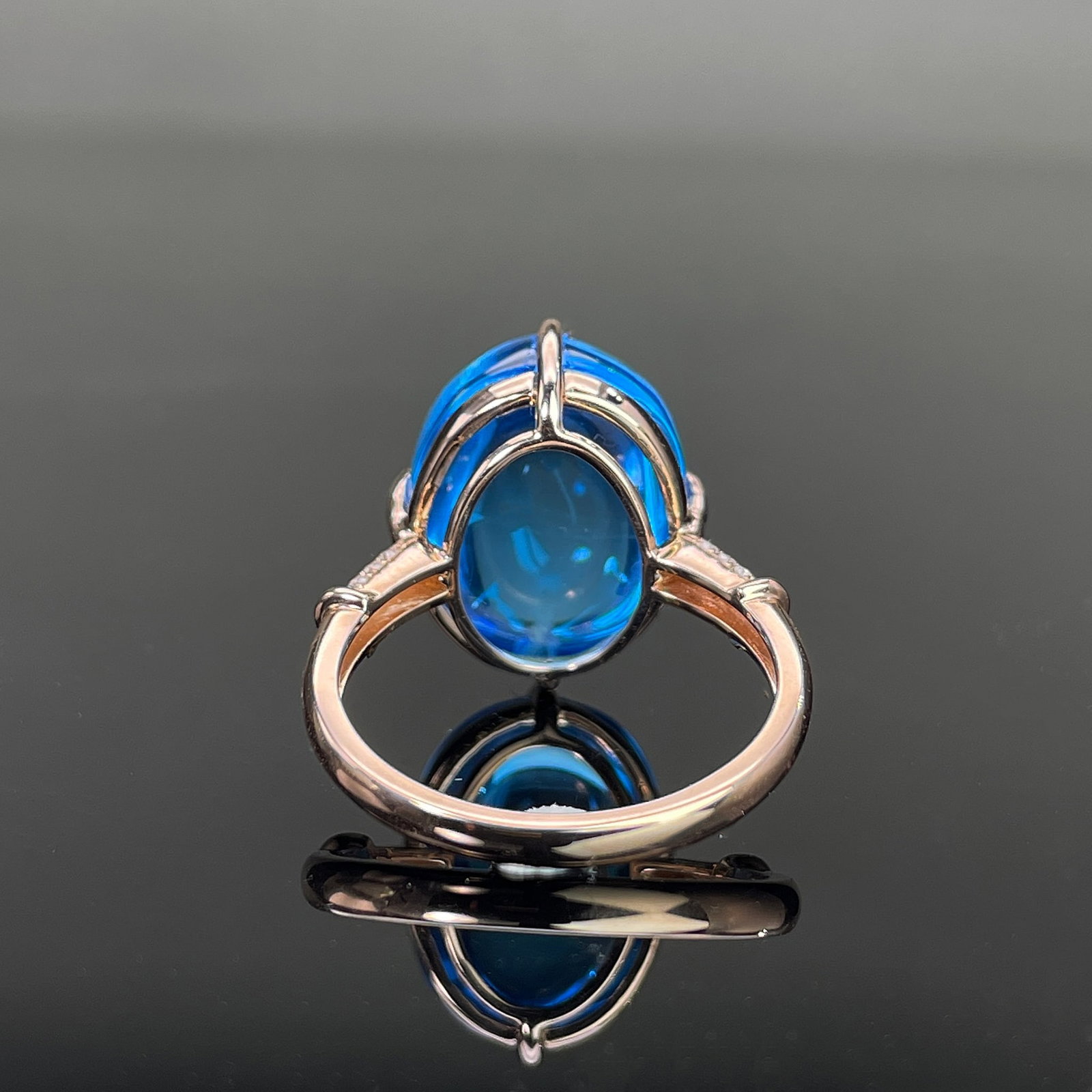 14k Gold 16.2 Ctw Natural Topaz & Diamond Ring - 4