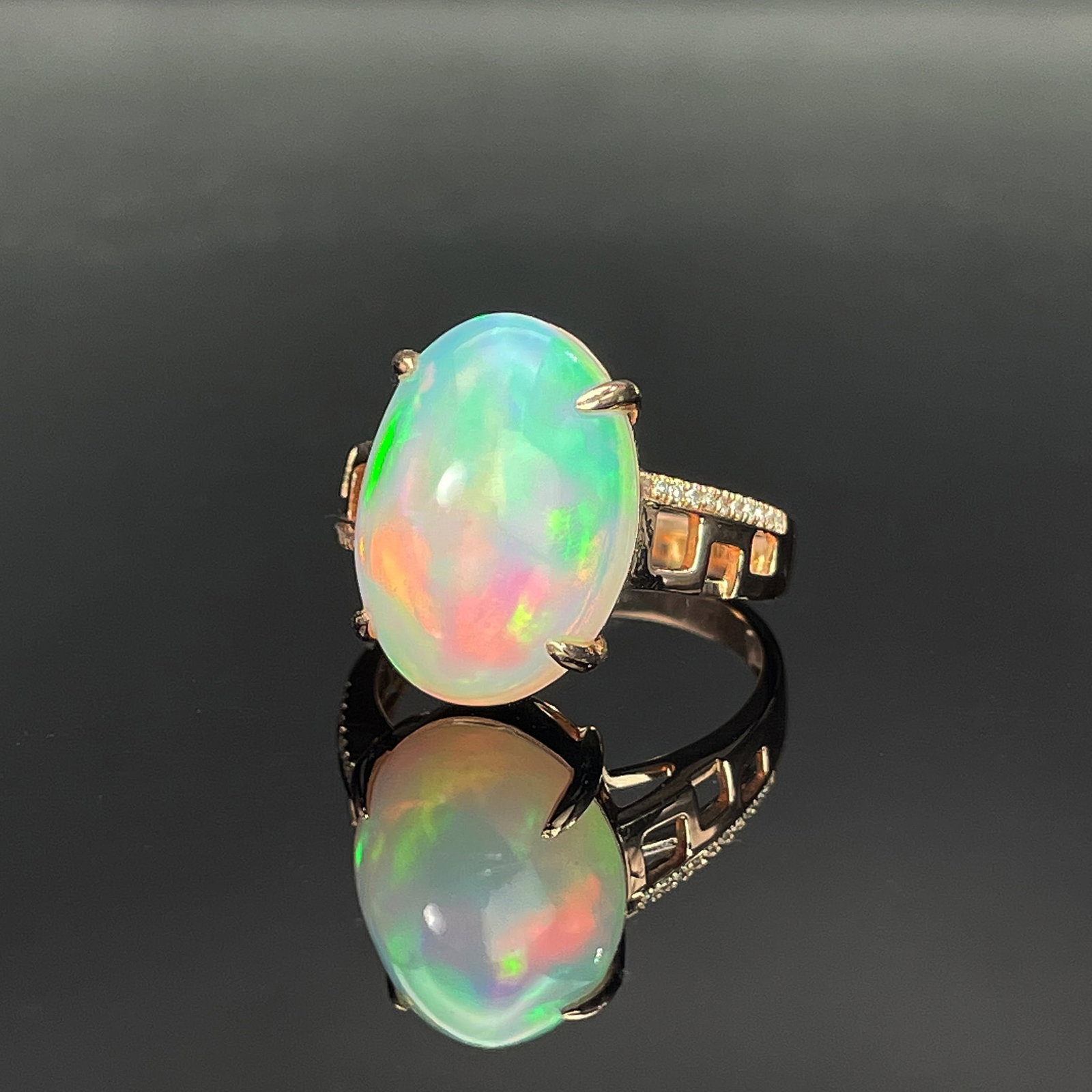 14k Gold 7.22 Ctw Natural Opal & Diamond Ring - 2