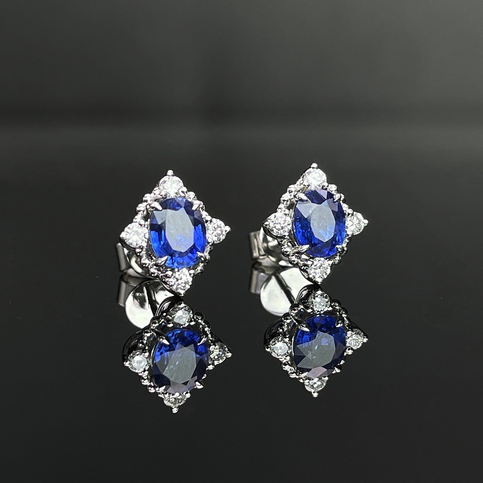 14k Gold 1.10 Ctw Natural Sapphire & Diamond Earrings - 3