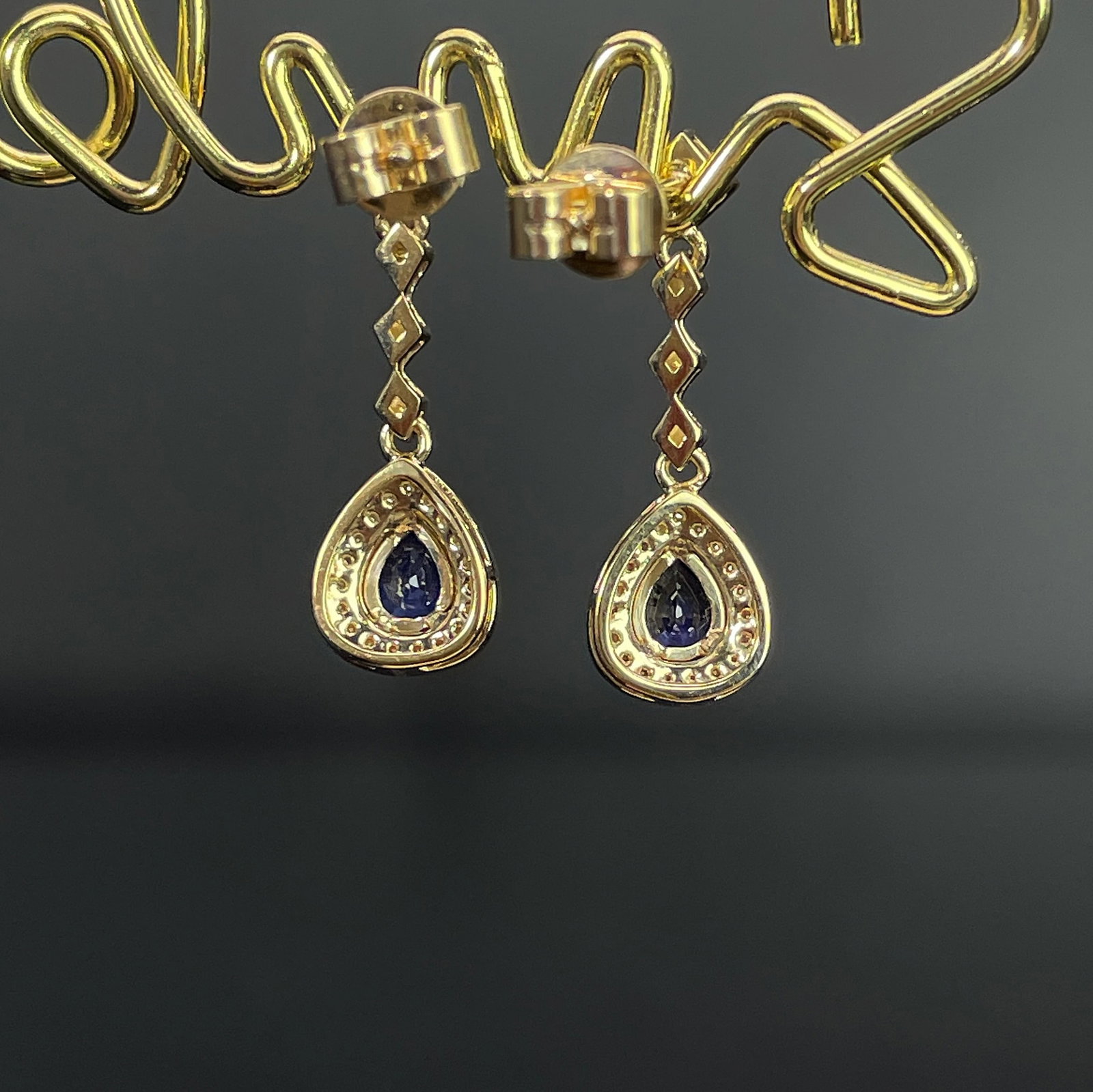 14k Gold 0.81 Ctw Natural Sapphire & Diamond Earrings - 4