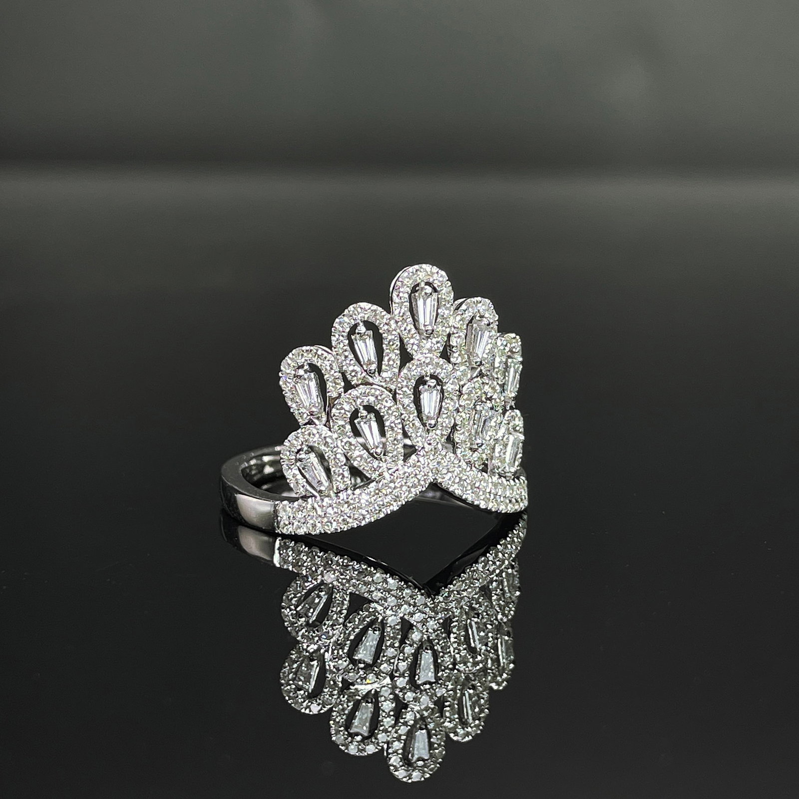 14k Gold 0.75 Ct Natural H Diamond Ring - 3