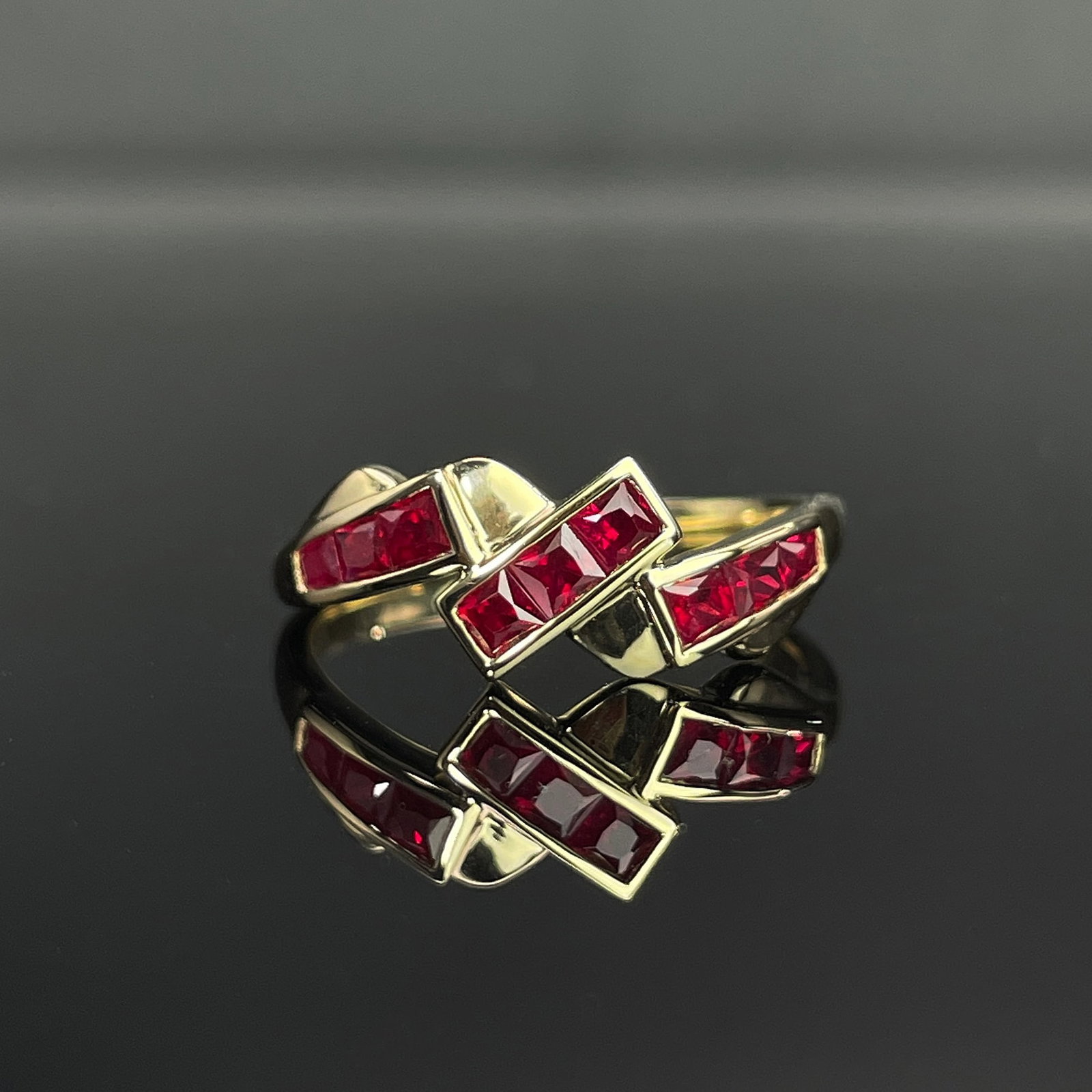 14k Gold 0.82 Ct Natural Ruby Ring: Ref:231168140 // gold content:14k gold // ring size:7. 25us // // main gemstone:ruby // shape:princess // carat weight:0. 82ct // color:red // treatment:natural // Condition: New Low Estimate:
