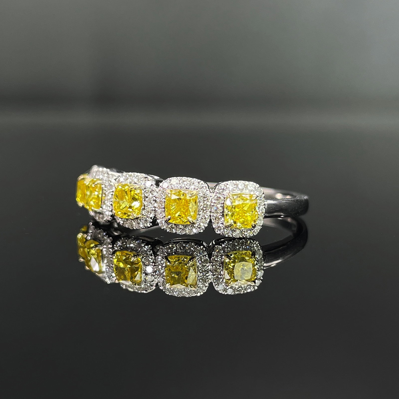 14k Gold 1.22 Ctw Natural Yellow Diamond & Diamond Ring - 2