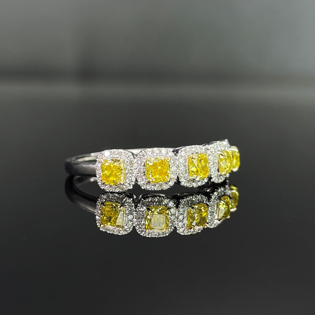 14k Gold 1.22 Ctw Natural Yellow Diamond & Diamond Ring - 3