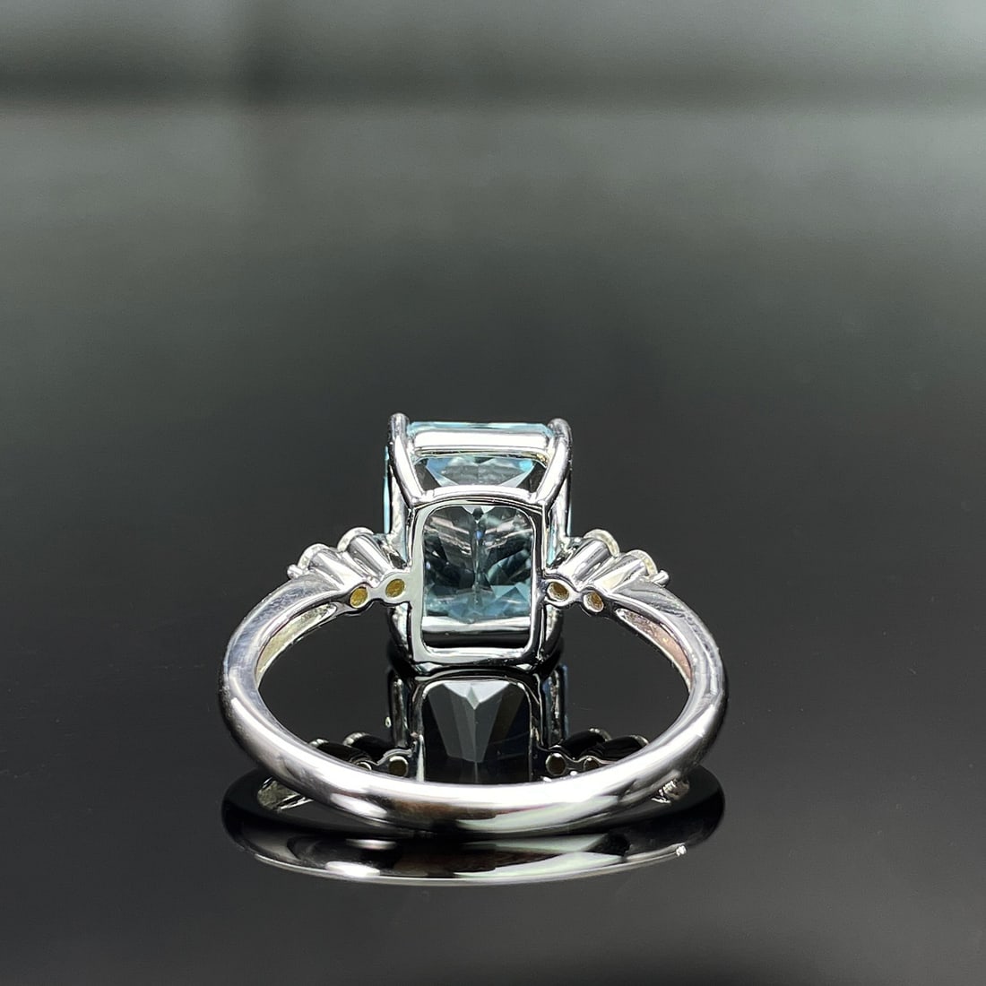 14k Gold 3.80 Ctw Natural Aquamarine & Diamond Ring - 4