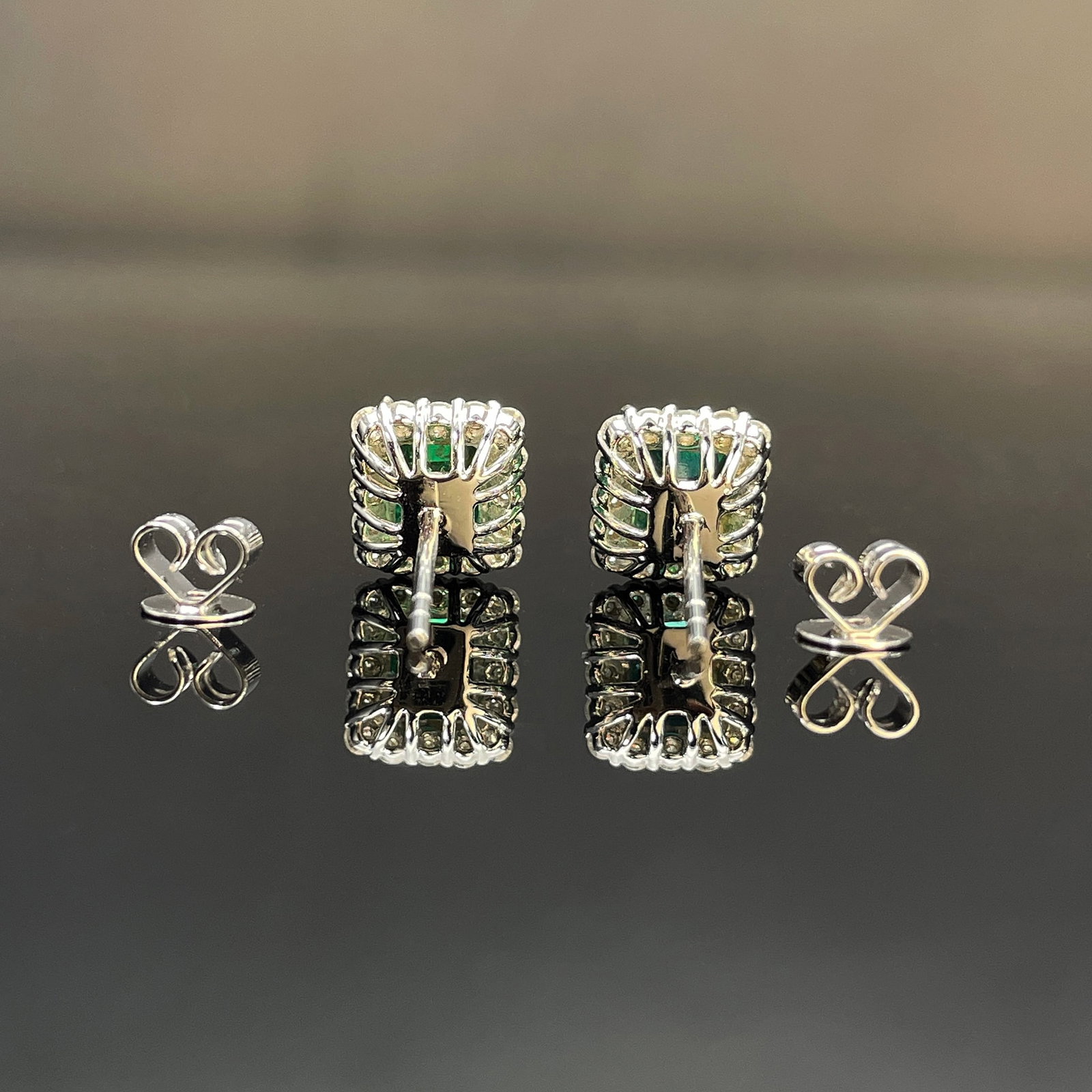 14k Gold 1.82 Ctw Natural Emerald & Diamond Earrings - 4