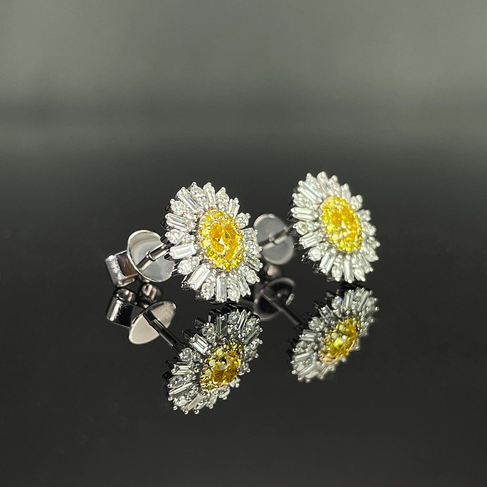 14k Gold 0.74 Ctw Natural Yellow Diamond & Diamond Earrings - 3