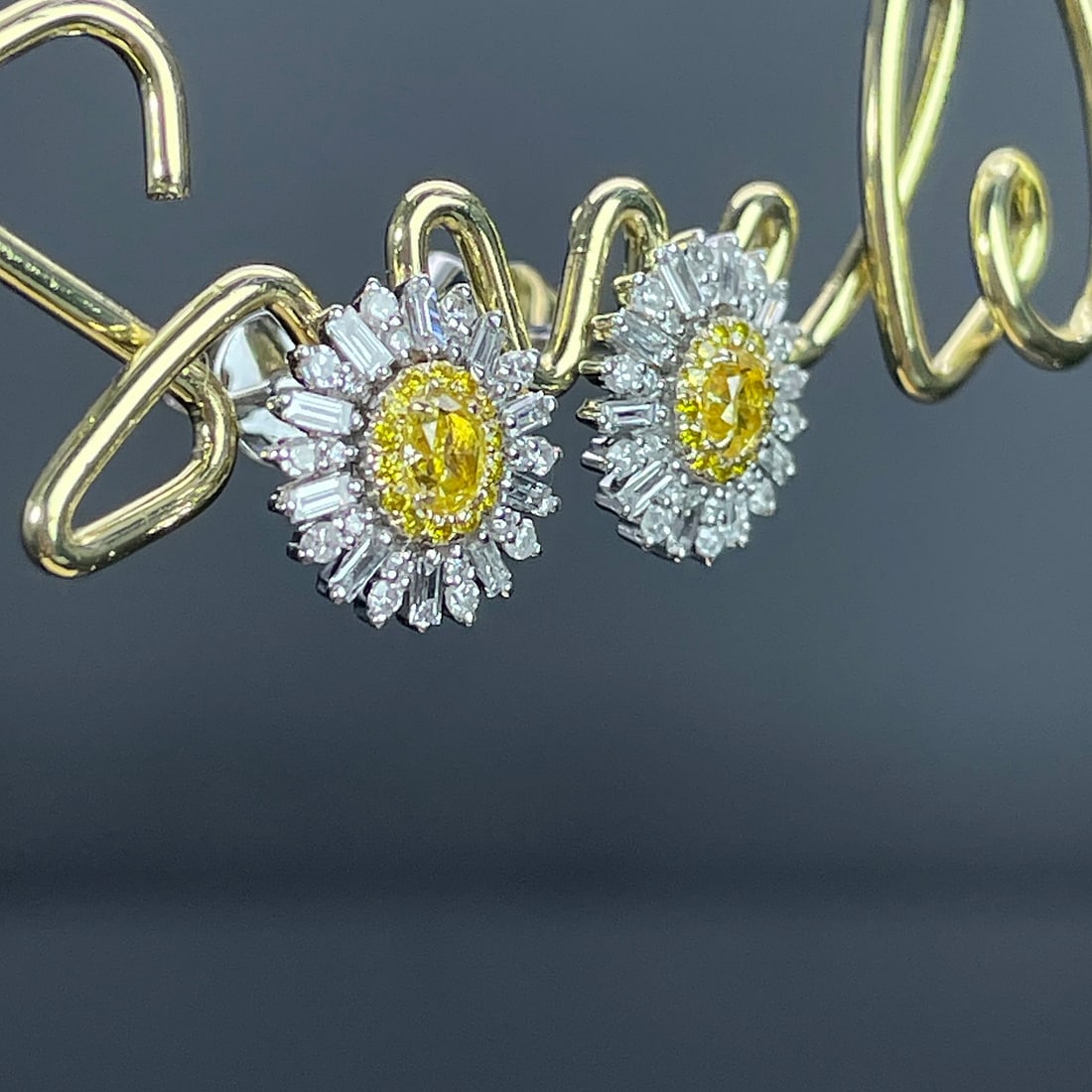 14k Gold 0.74 Ctw Natural Yellow Diamond & Diamond Earrings - 6