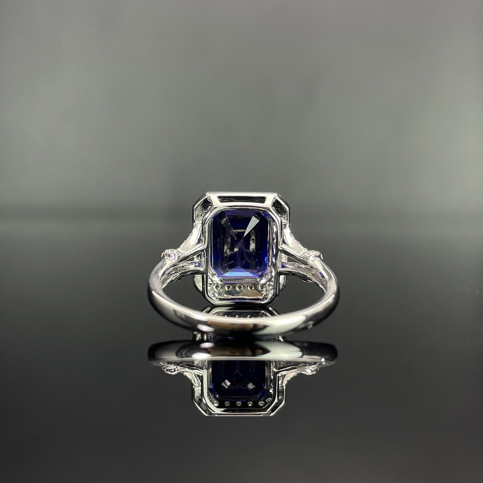 14k Gold 4.42 Ctw Natural Tanzanite & Diamond Ring - 4