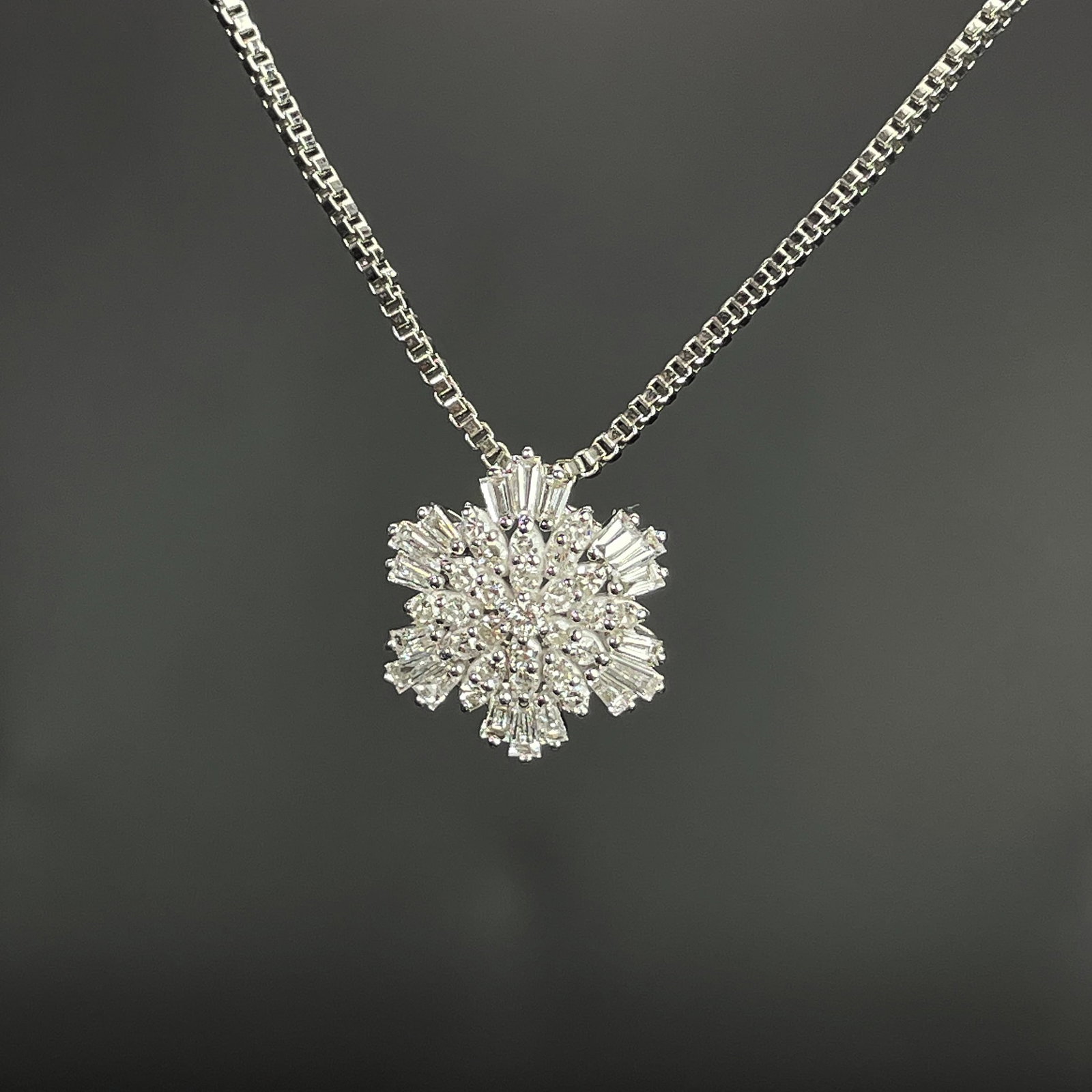 14k Gold 0.42 Ct Natural H Diamond Pendant( Without Chain ): Ref:231168189 // gold content:14k gold // main gemstone:diamond // shape:multiple // carat weight:0. 42ct // clarity grade:vs-si // color:h // treatment:natural // Condition: New Low Estimate: