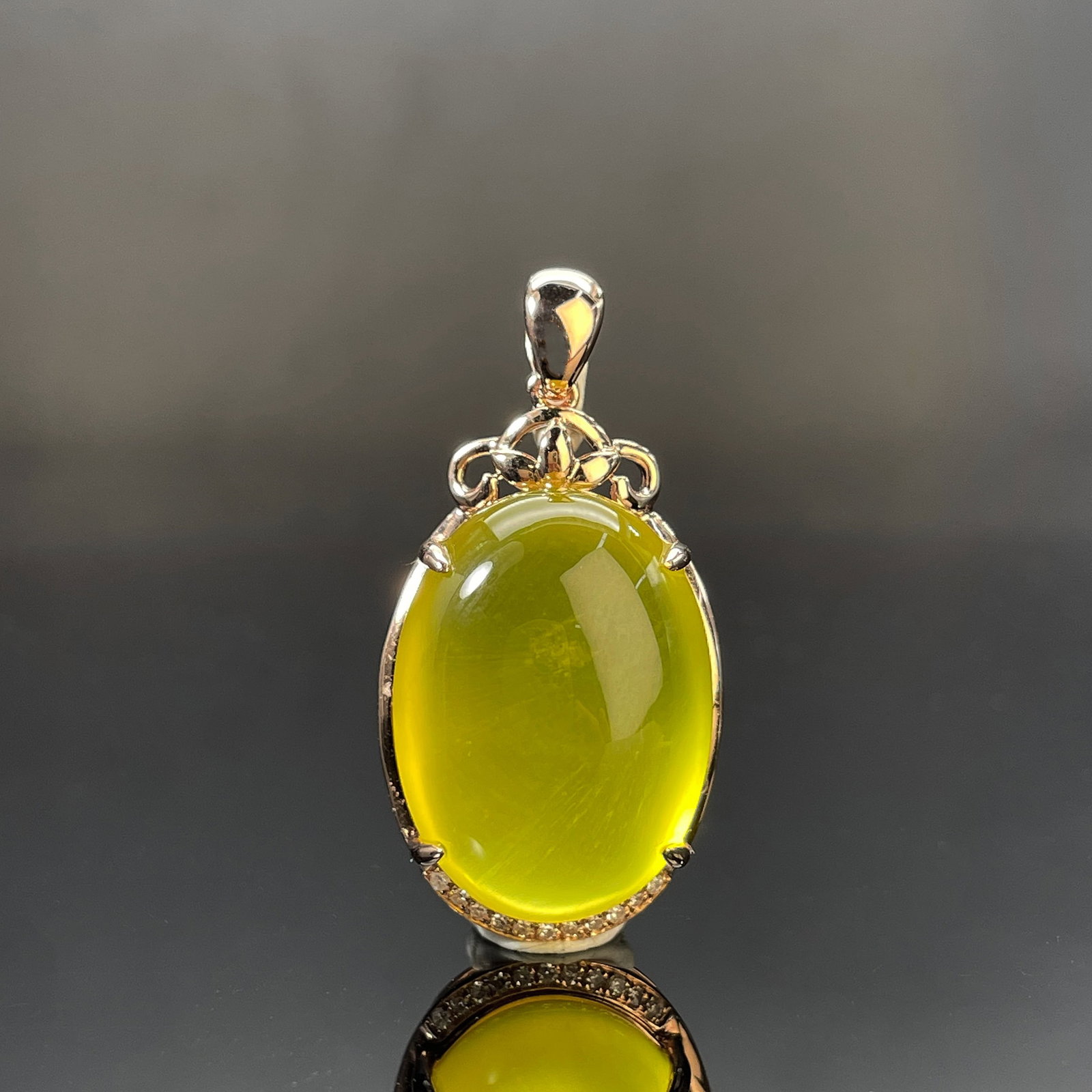 14k Gold 23.80 Ctw Natural Prehnite & Diamond Pendant( Without Chain ) - 7