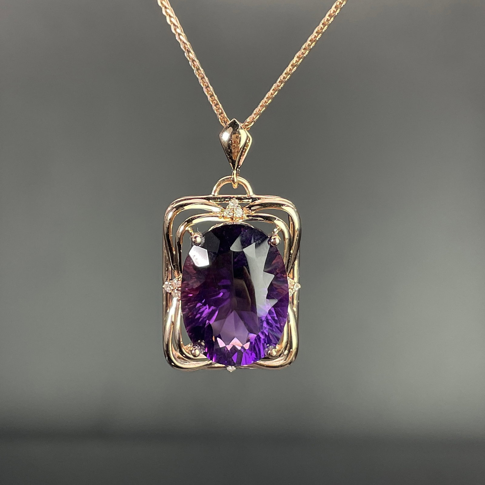 14k Gold 10.06 Ctw Natural Amethyst & Diamond Pendant( Without Chain ): Ref:231168191 // gold content:14k gold // main gemstone:amethyst // shape:oval // carat weight:10ct // color:purple // treatment:natural // // adjacent gemstone 2 : diamond // shape:round // carat wei