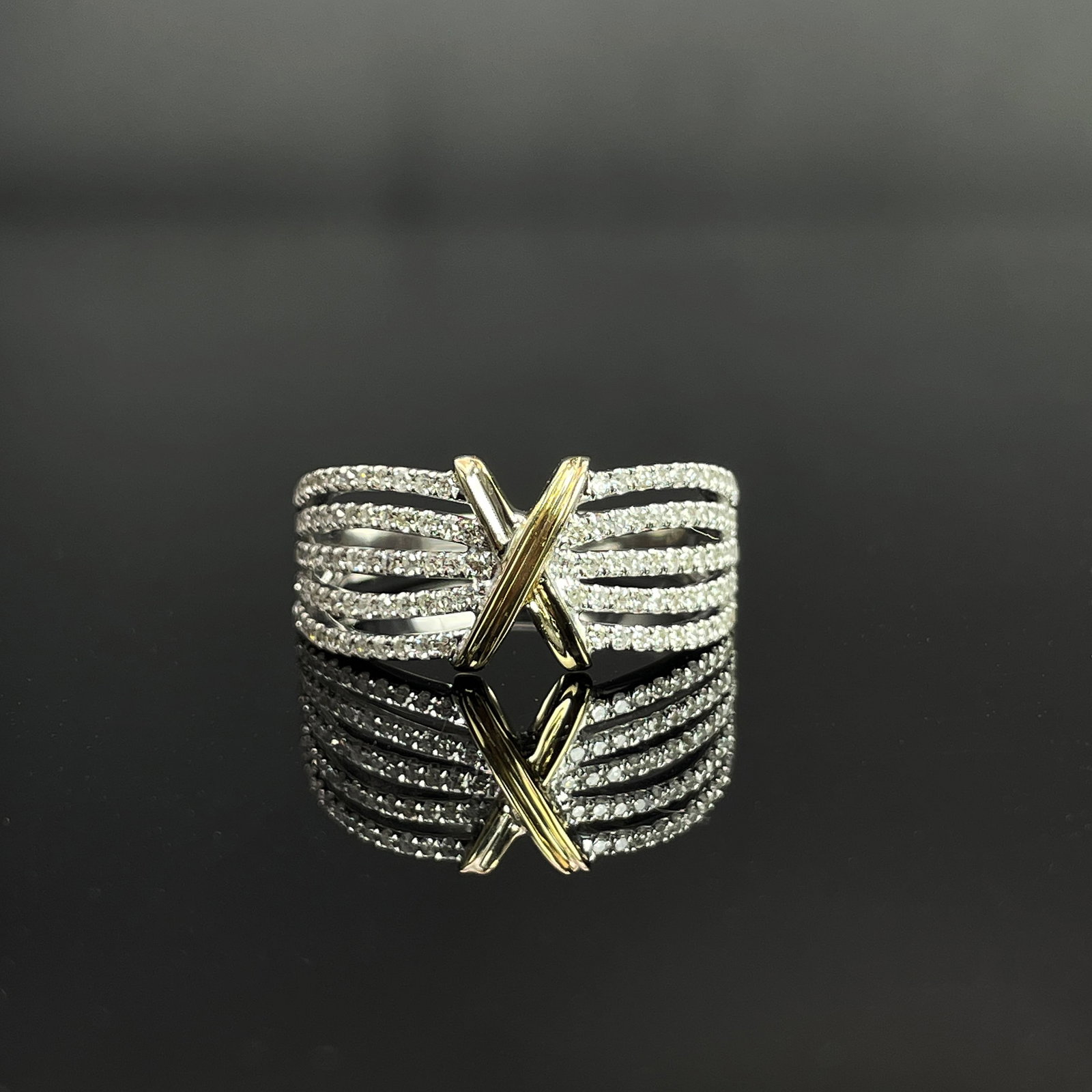 14k Gold 0.52 Ct Natural H Diamond Ring: Ref:231168200 // gold content:14k gold // ring size:7. 25us // // main gemstone:diamond // shape:round // carat weight:0. 52ct // clarity grade:vs-si // color:h // treatment:natural // cut grade:g //