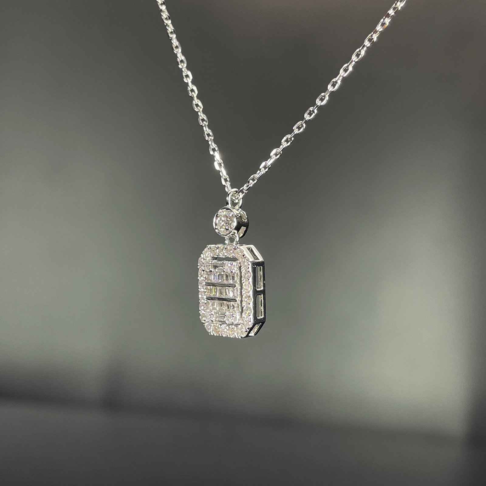 14k Gold 0.52 Ct Natural H Diamond Necklace - 2