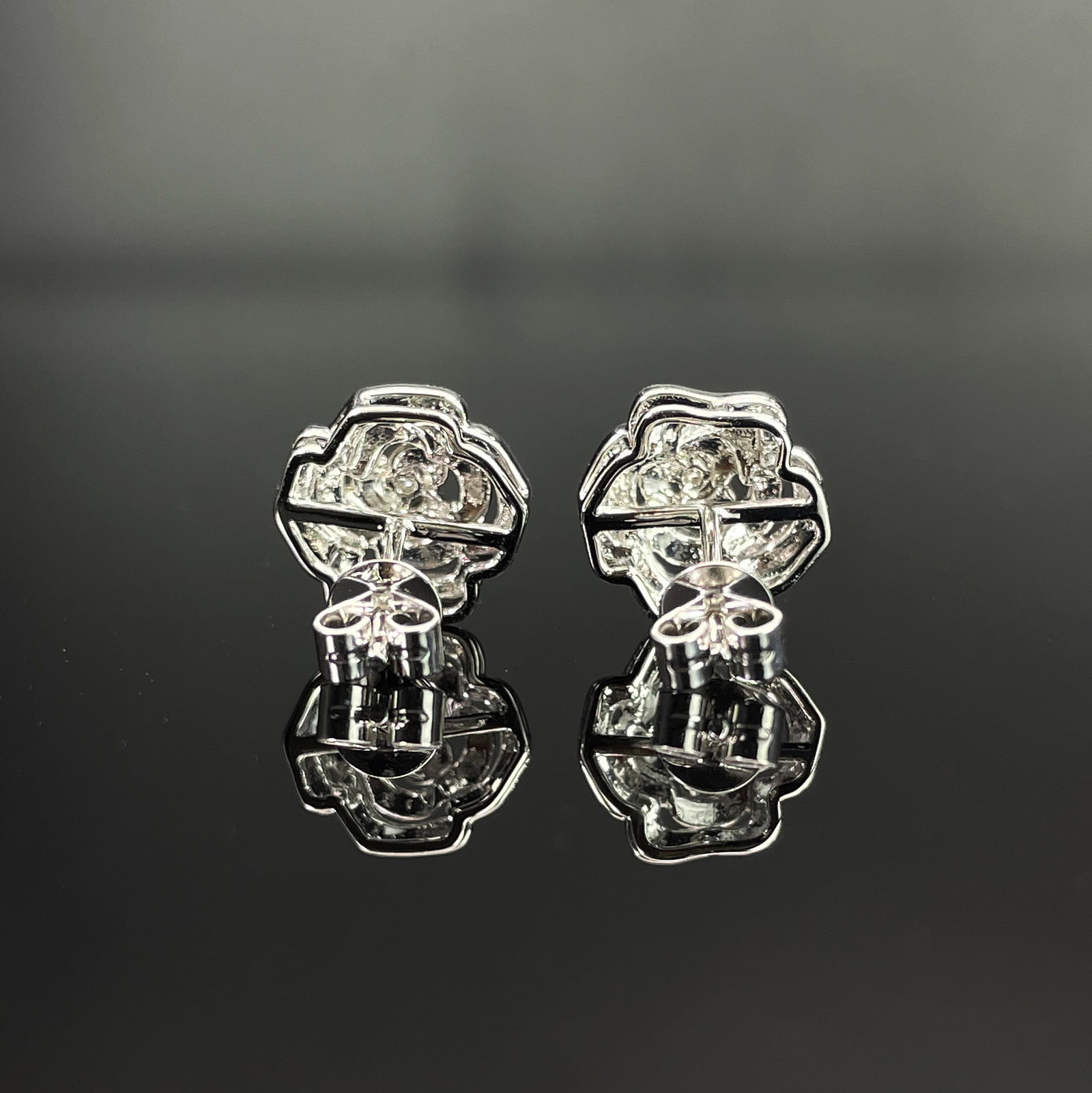 14k Gold 0.32 Ct Natural H Diamond & Flowers Earrings - 2