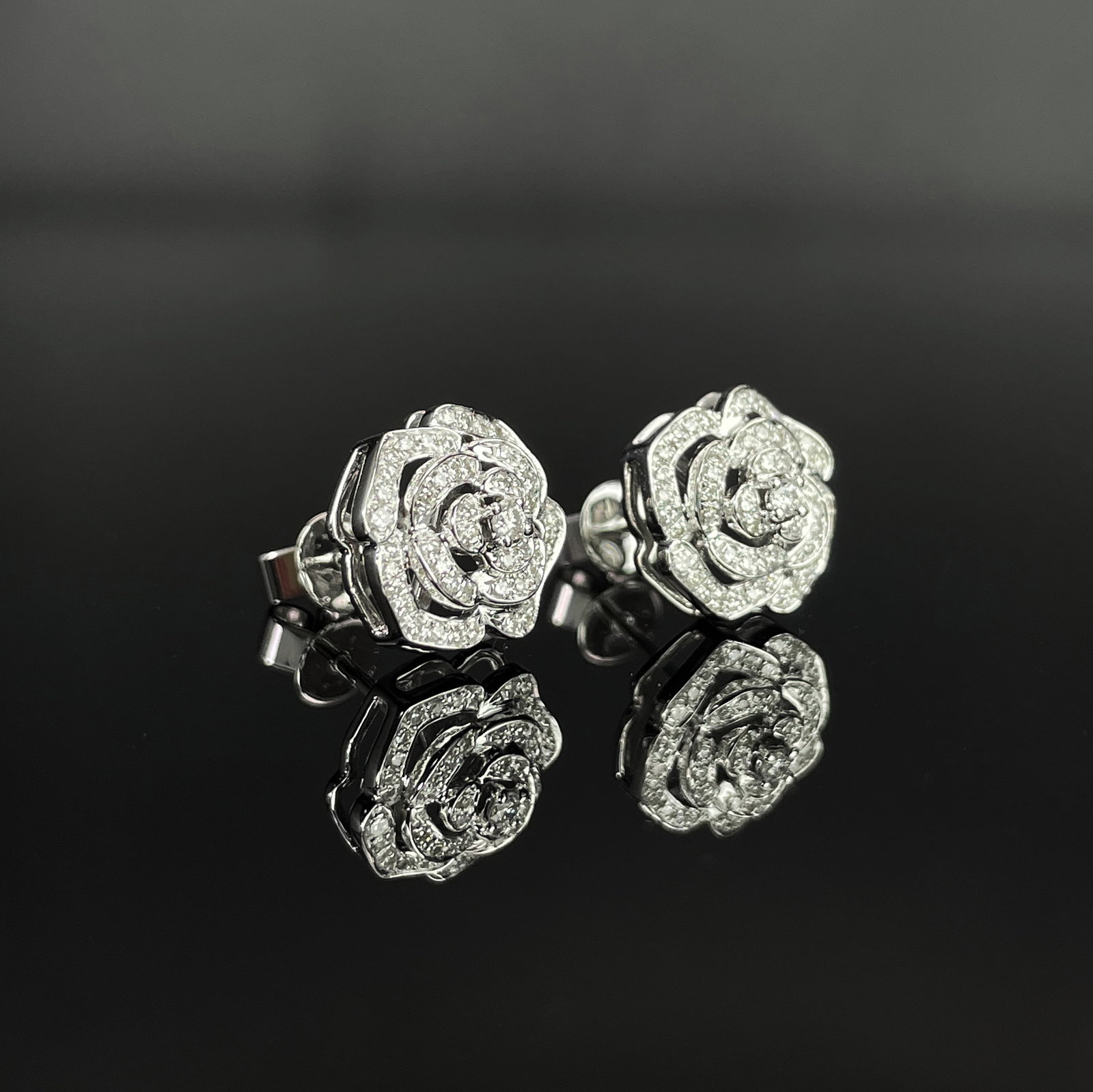 14k Gold 0.32 Ct Natural H Diamond & Flowers Earrings - 4