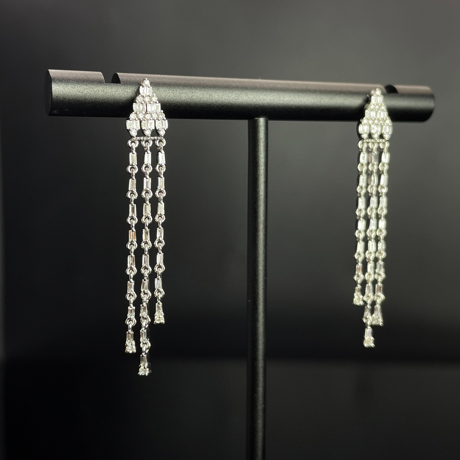 14k Gold 0.62 Ct Natural H Diamond Earrings - 2