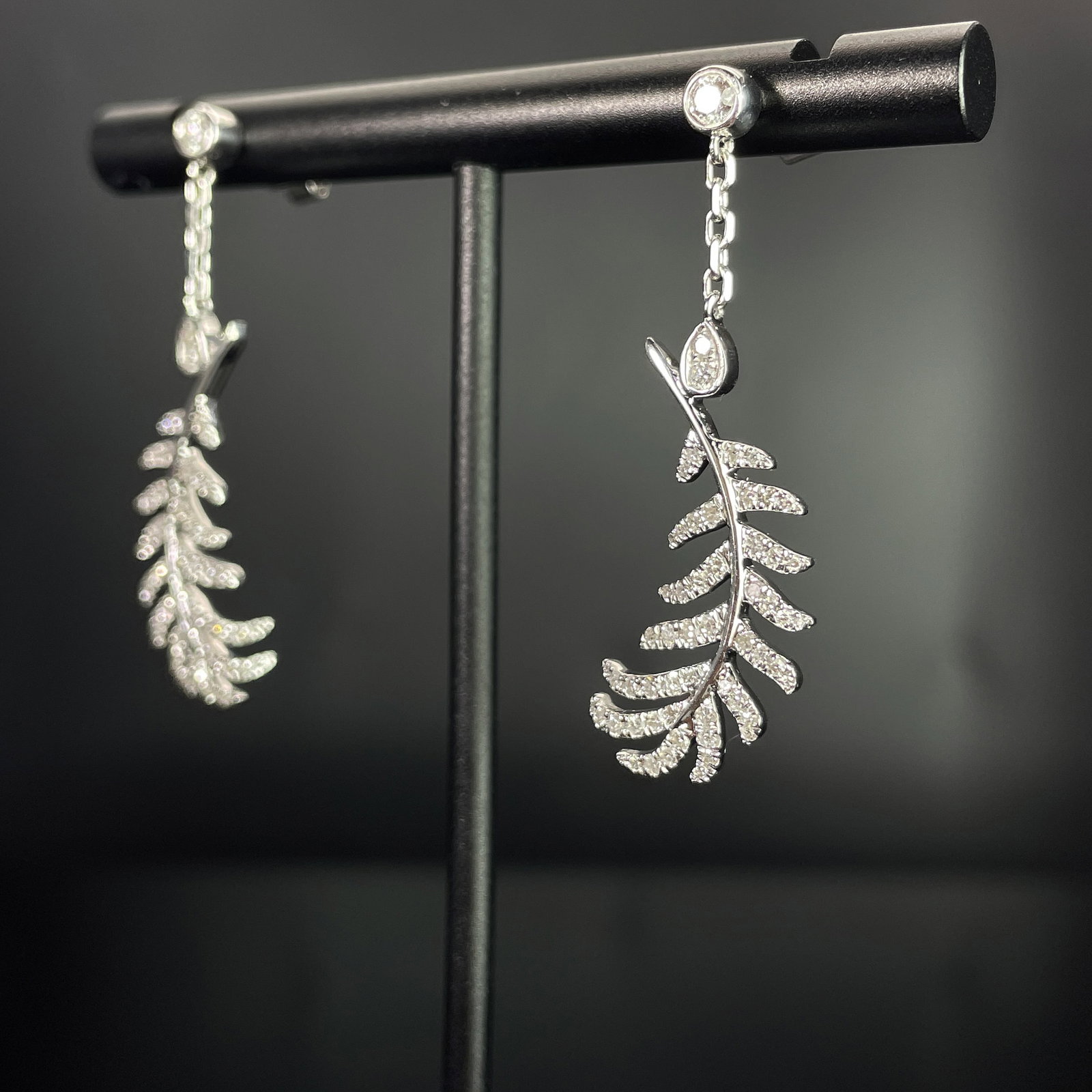 14k Gold 0.52 Ct Natural H Diamond Earrings - 2