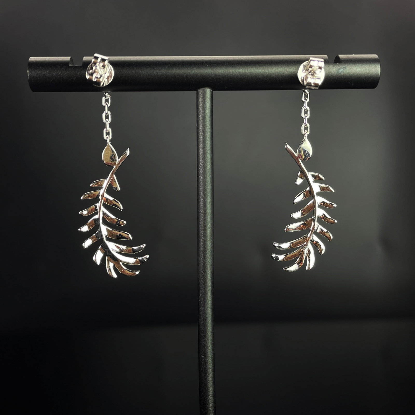 14k Gold 0.52 Ct Natural H Diamond Earrings - 4
