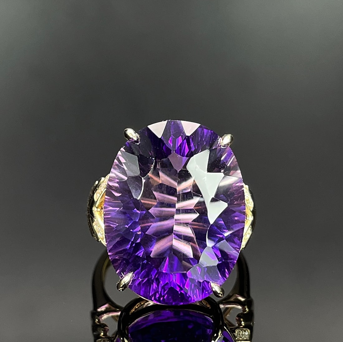 14k Gold 18.64 Ctw Natural Amethyst & Diamond Ring (1 of 5)