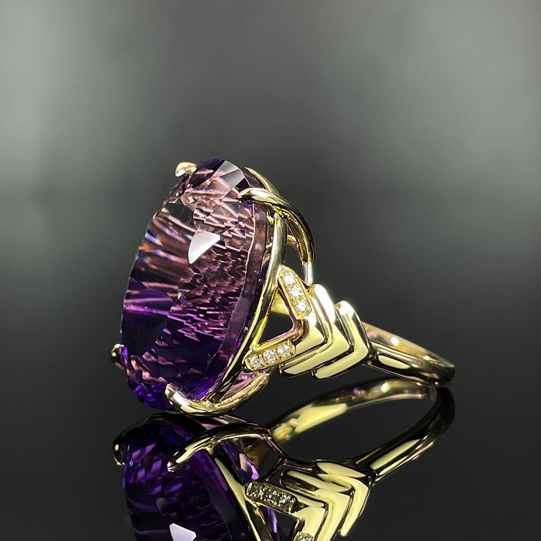 14k Gold 18.64 Ctw Natural Amethyst & Diamond Ring - 2