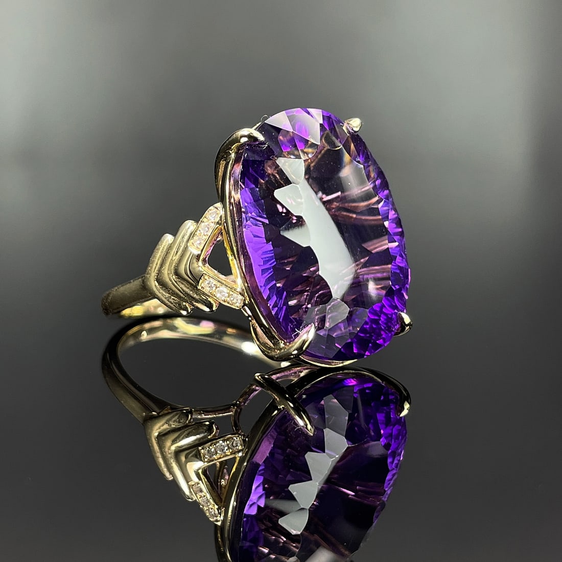 14k Gold 18.64 Ctw Natural Amethyst & Diamond Ring - 3