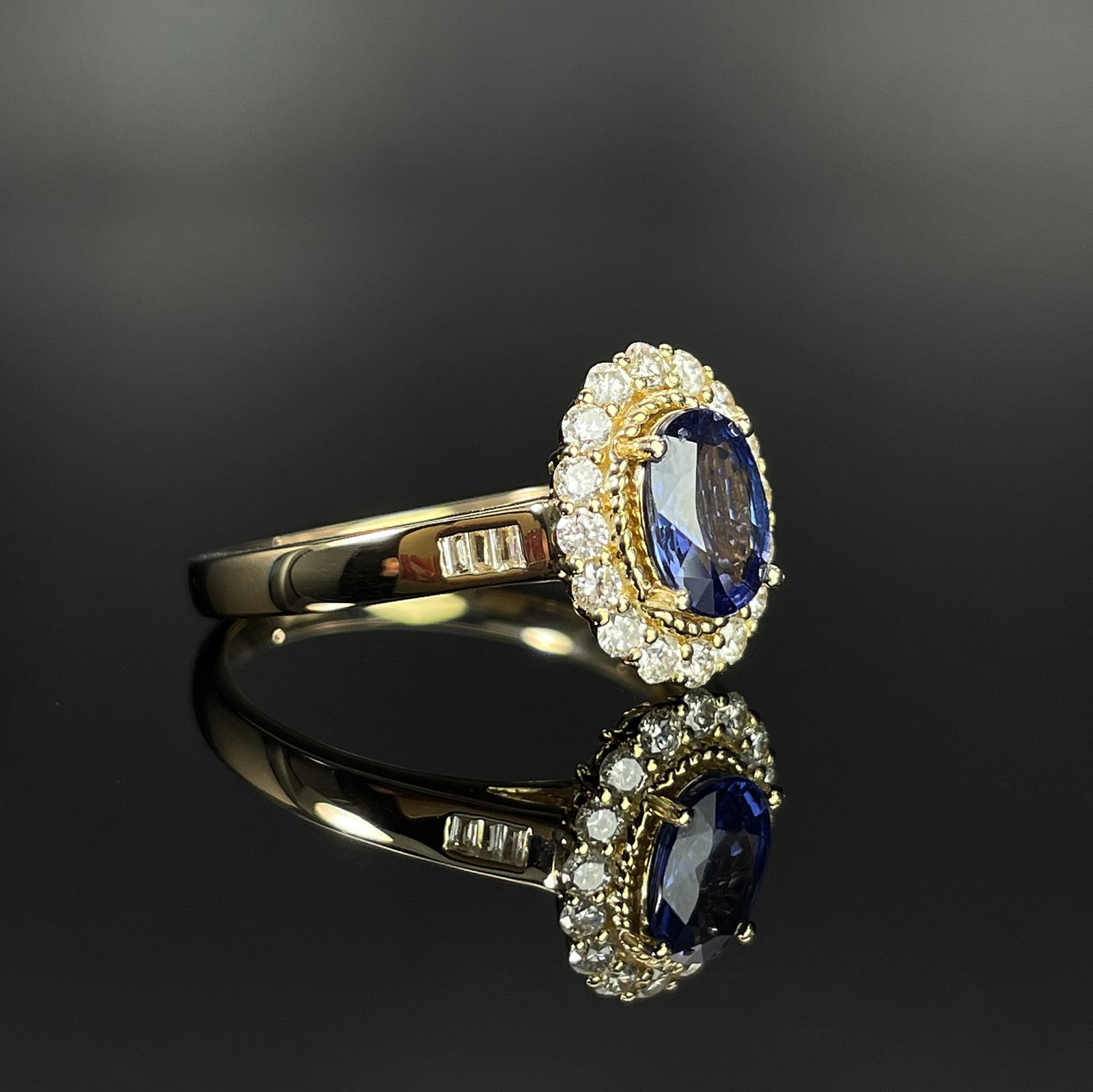 14k Gold 1.59 Ctw Natural Sapphire & Diamond Ring - 2