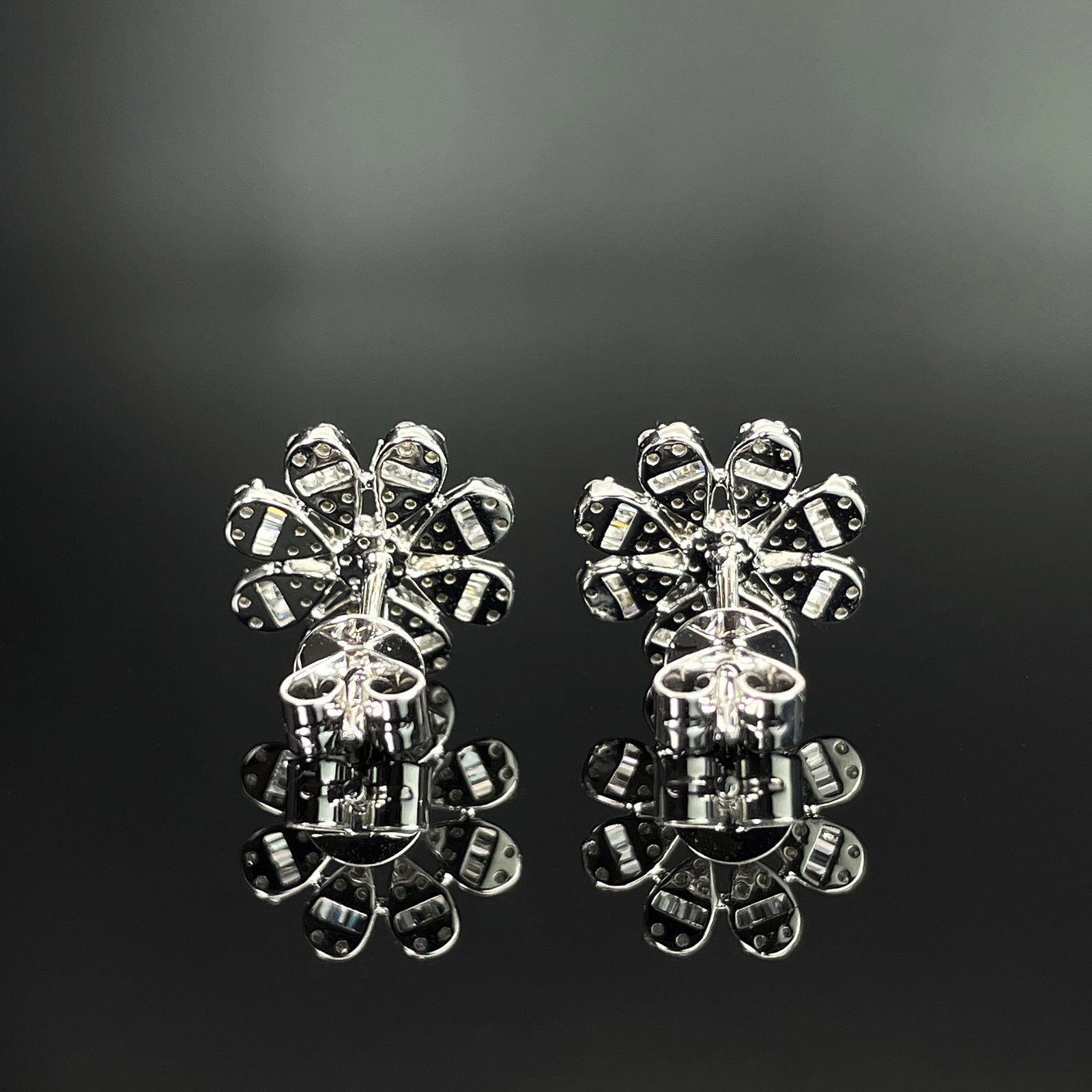 14k Gold 0.44 Ct Natural H Diamond Earrings - 3