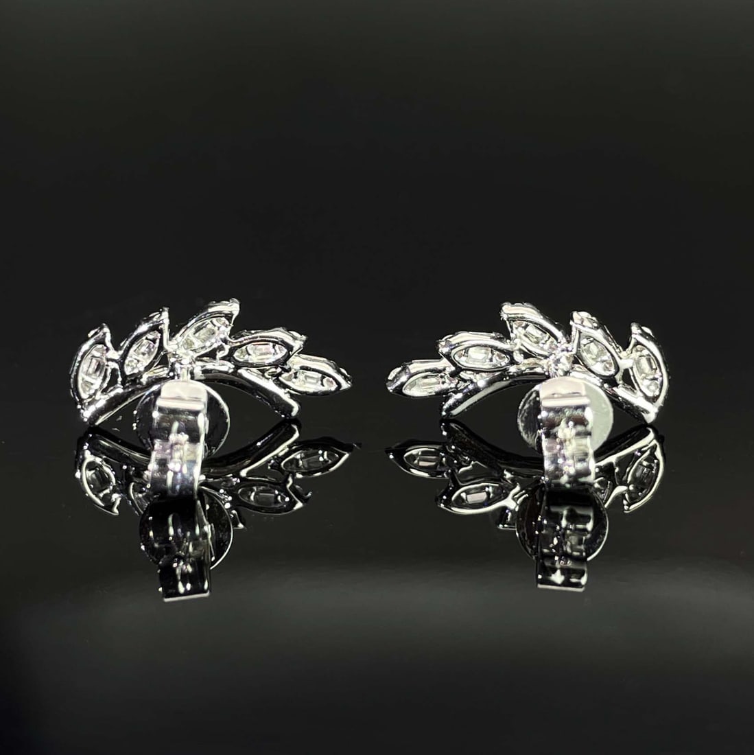 14k Gold 0.38 Ct Natural H Diamond Earrings - 2