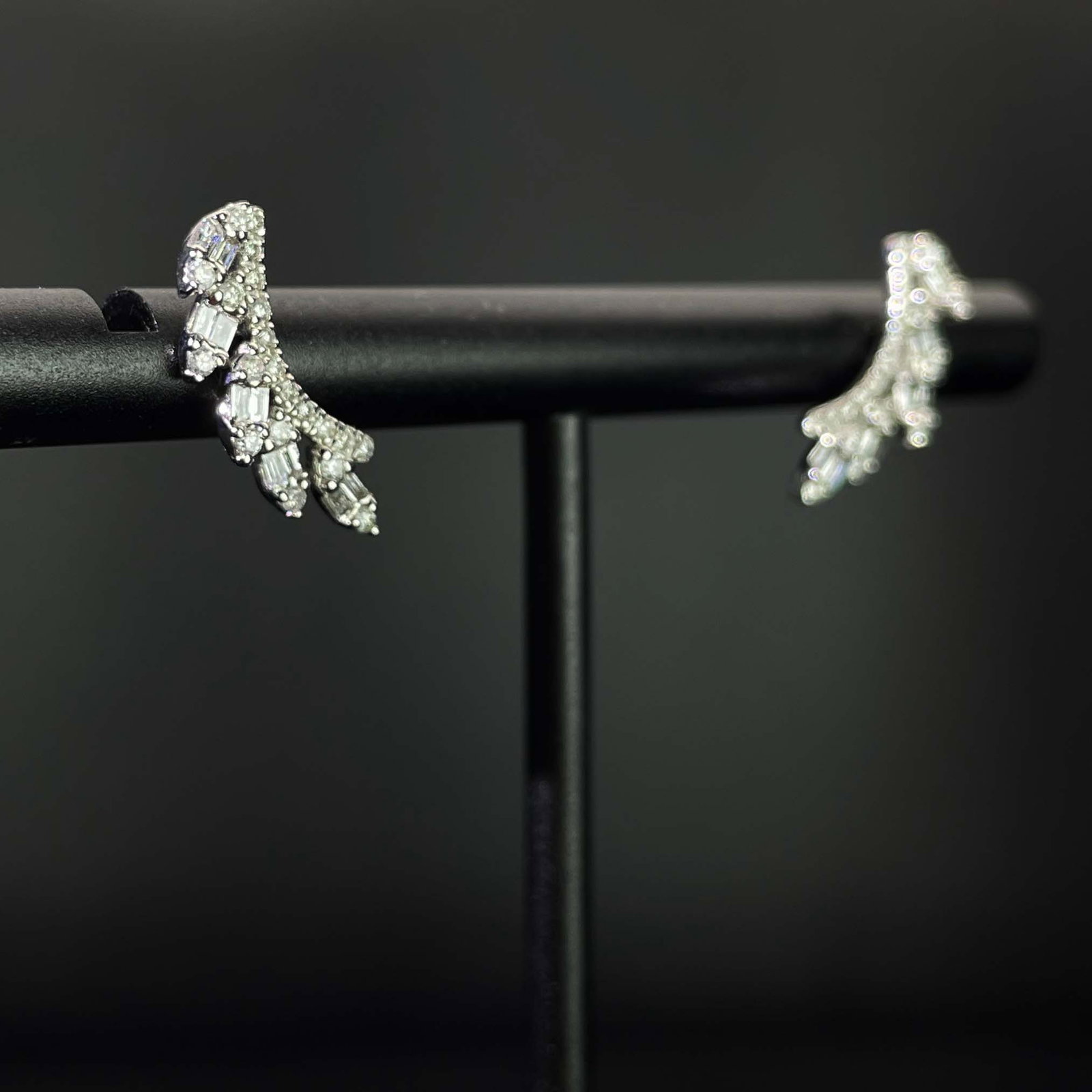 14k Gold 0.38 Ct Natural H Diamond Earrings - 7