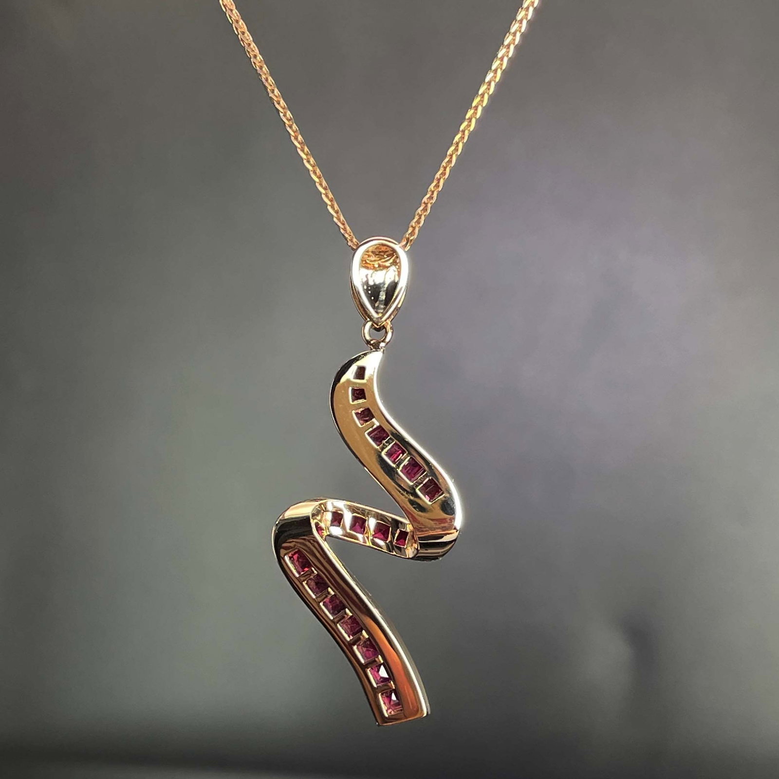 14k Gold 2.39 Ctw Natural Ruby & Diamond Pendant( Without Chain ) - 4