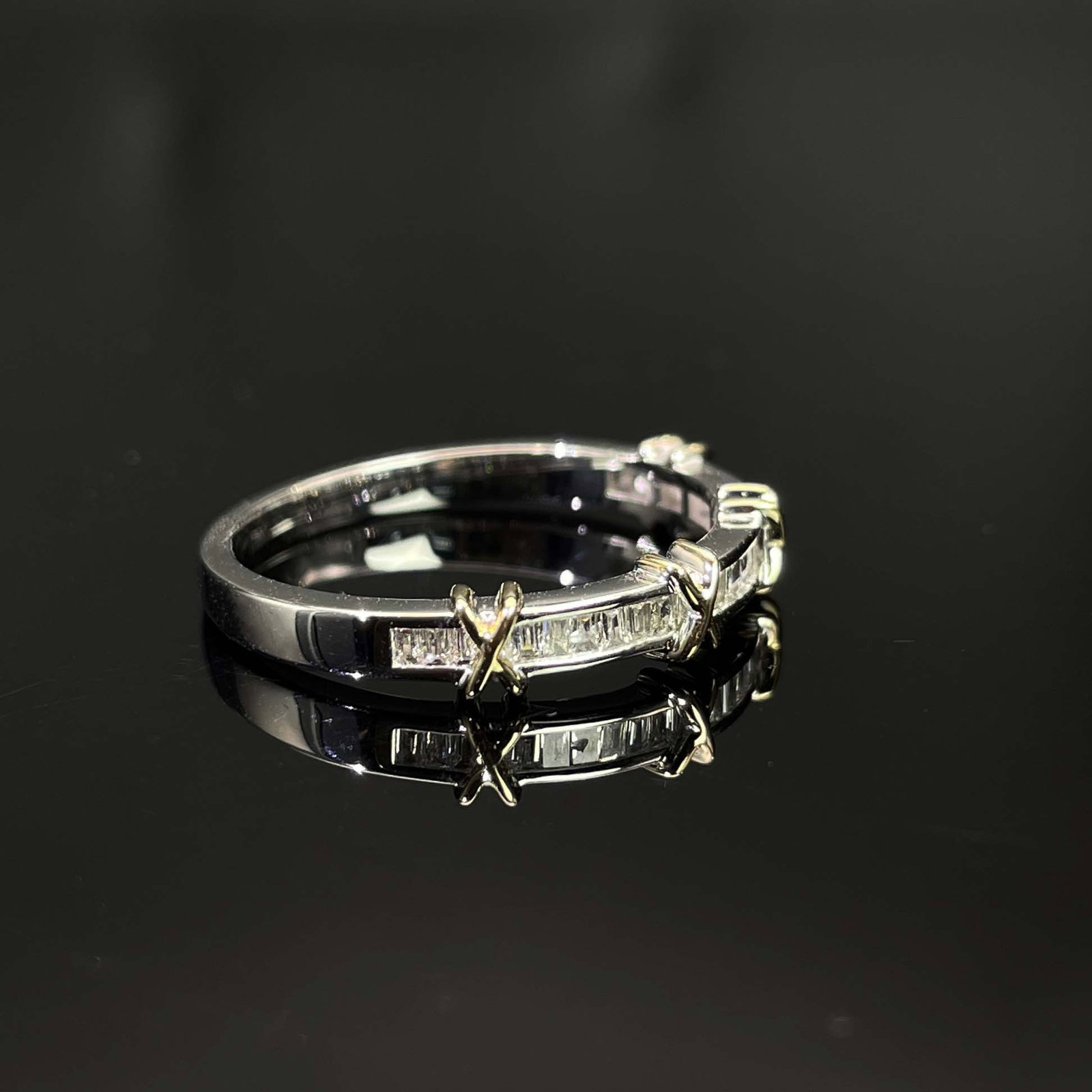14k Gold 0.3 Ct Natural H Diamond Ring - 3