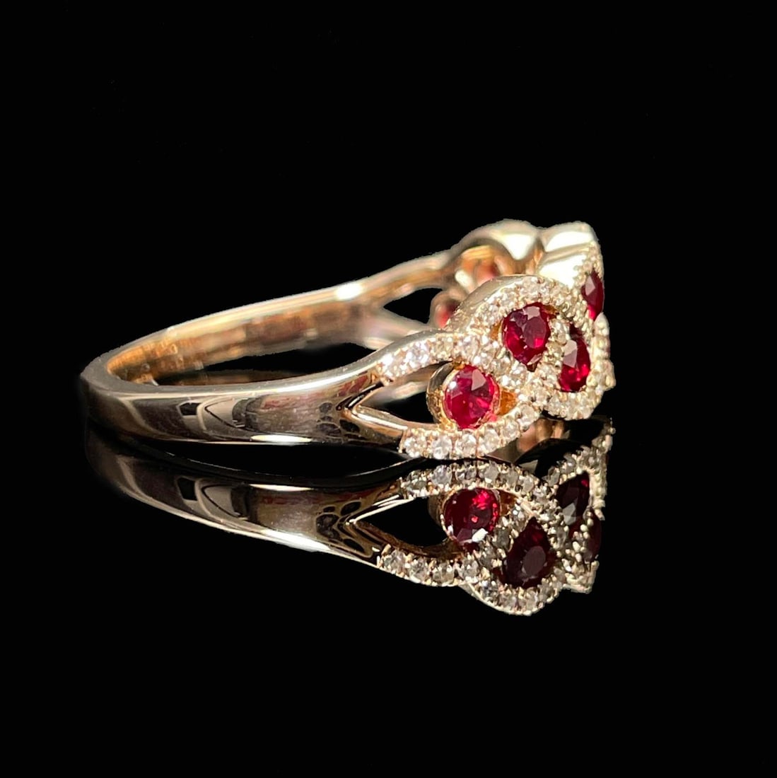14k Gold 0.76 Ctw Natural Ruby & Diamond Ring - 3